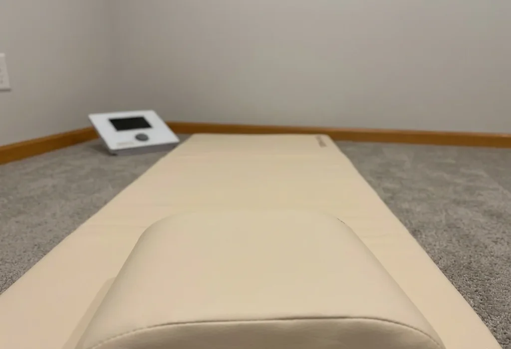 PEMF therapy devices for pain relief